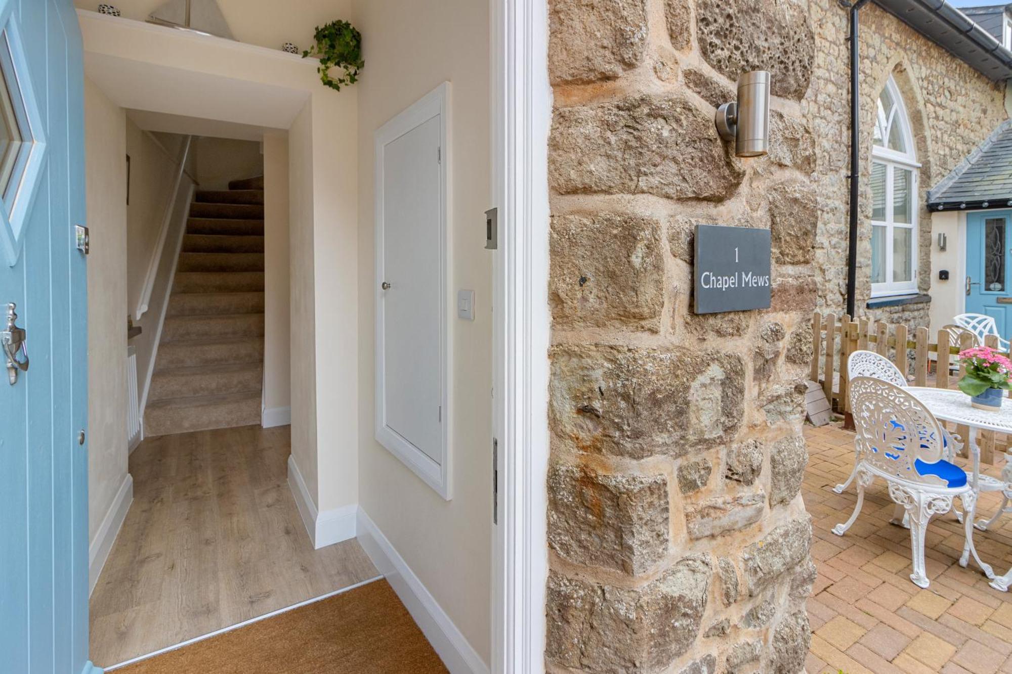 1 Chapel Mews *